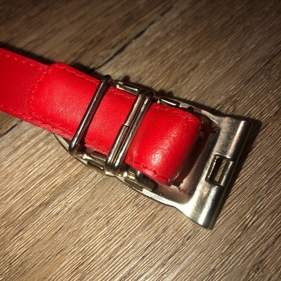 VTG Red Leather Waist Belt w Silver & Gold Tone Heavy Adjustable Buckle 26” - Picture 5 of 8